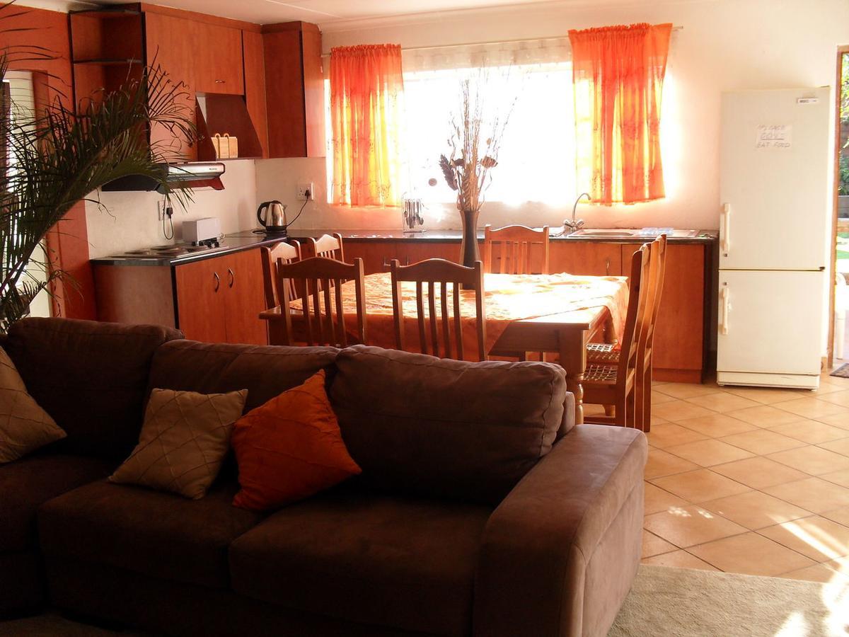 Anna Boeremeisie Guesthouse Бенони Экстерьер фото